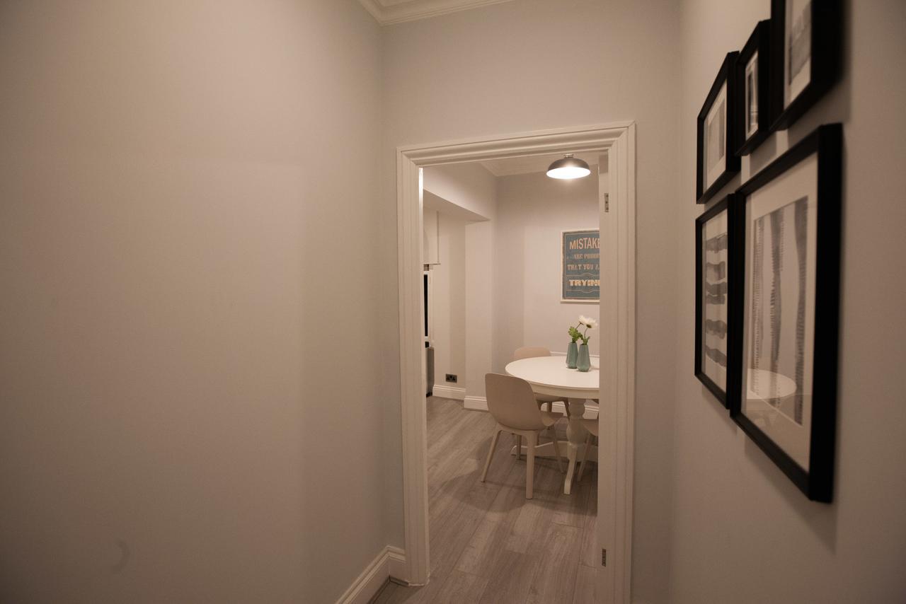 Emperors Gate Residence By Allo Housing Лондон Екстериор снимка