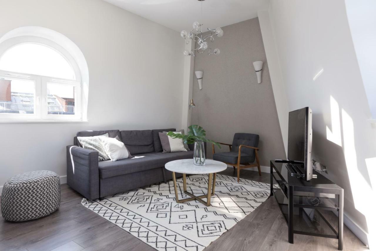 Emperors Gate Residence By Allo Housing Лондон Екстериор снимка
